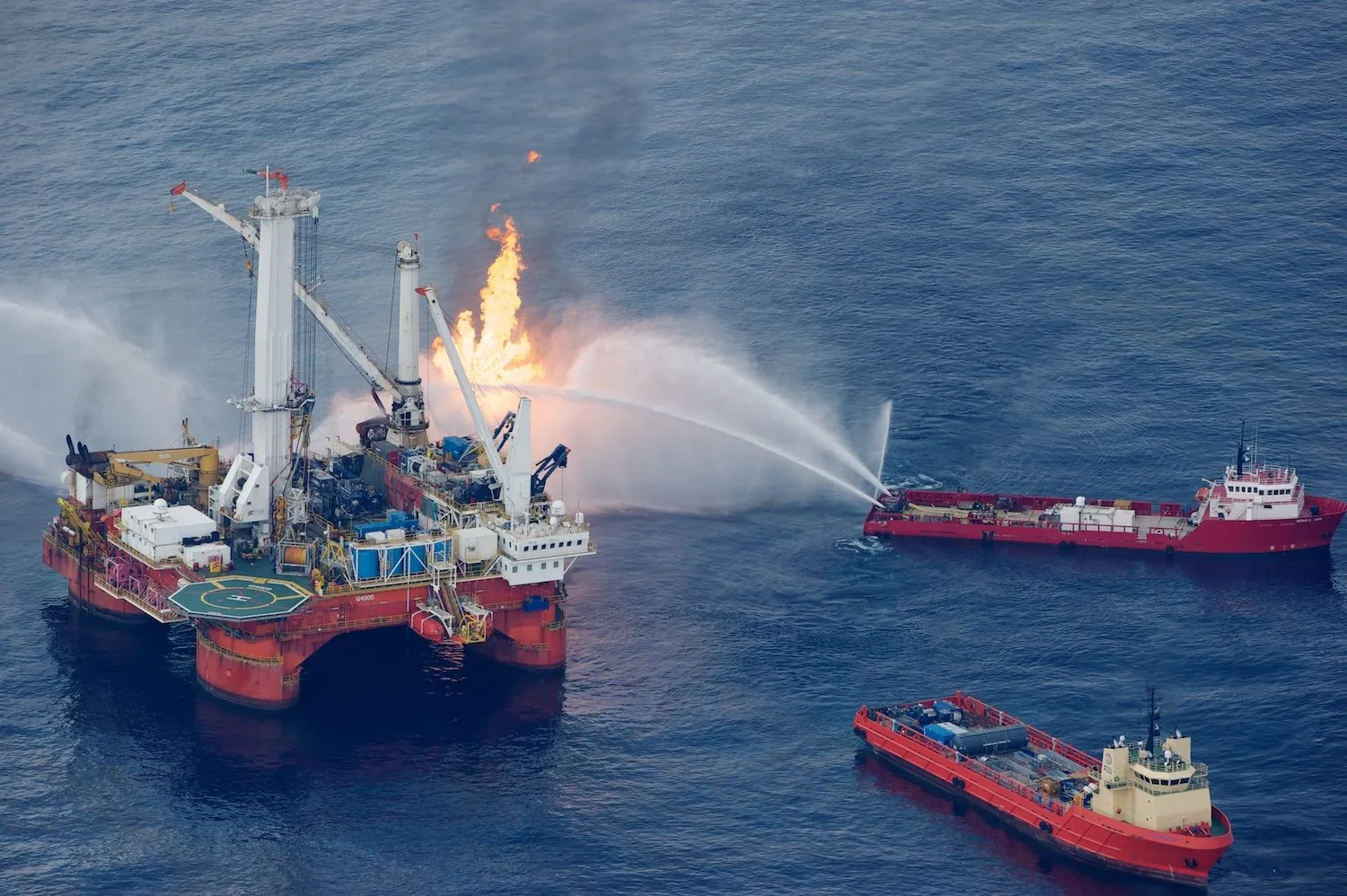 Site survey and preparation of an oil spill response plan